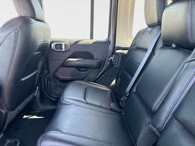 2022 Jeep Wrangler Unlimited Sahara Altitude