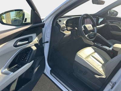 2025 Audi Q5 Premium