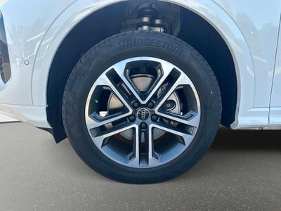 2025 Audi Q5 Premium