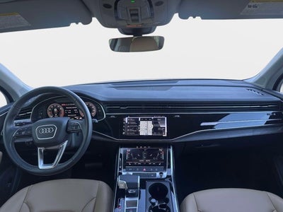 2025 Audi Q7 Premium