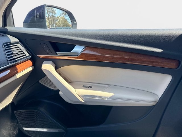 2023 Audi Q5 S line Premium Plus