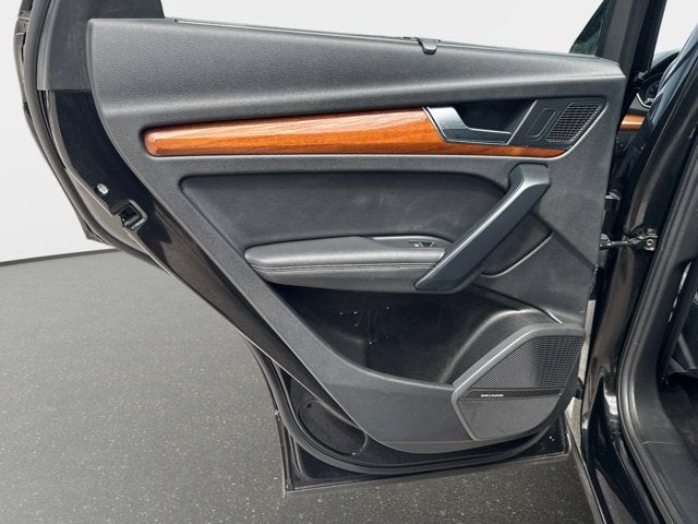 2023 Audi Q5 S line Premium Plus