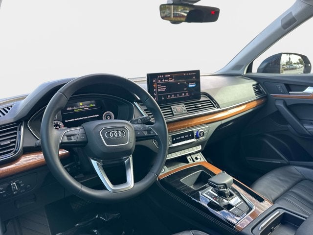 2022 Audi Q5 S line Premium Plus