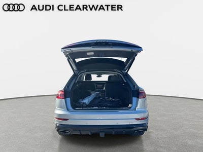 2024 Audi Q8 Premium Plus