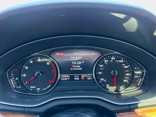 2023 Audi Q5 S line Premium