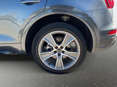 2025 Audi Q5 S line Premium