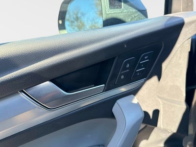 2025 Audi Q5 S line Premium