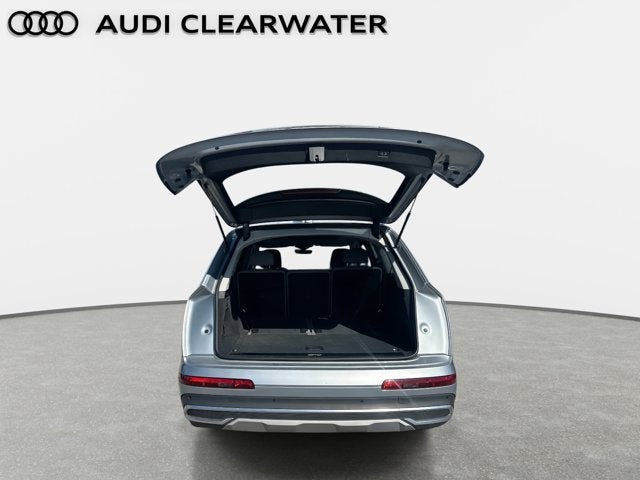 2023 Audi Q7 Premium Plus