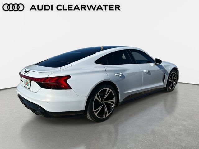 2023 Audi e-tron GT Premium Plus