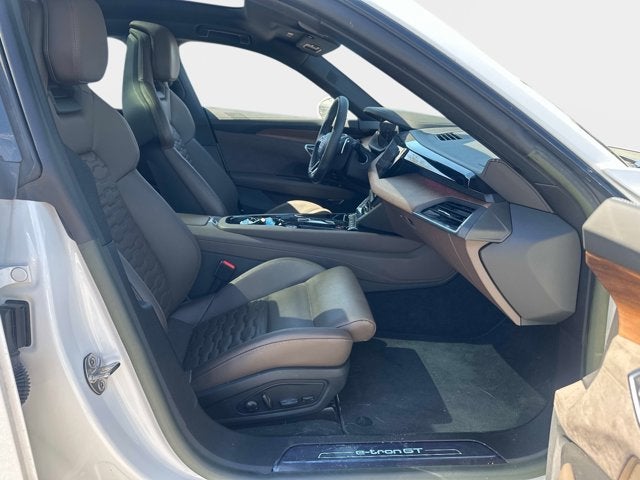 2023 Audi e-tron GT Prestige