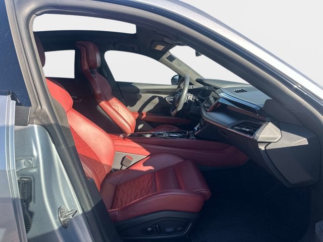 2024 Audi e-tron GT Prestige