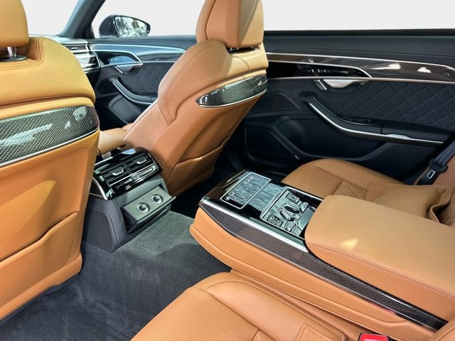2025 Audi S8 4.0T