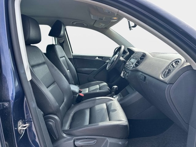 2012 Volkswagen Tiguan LE