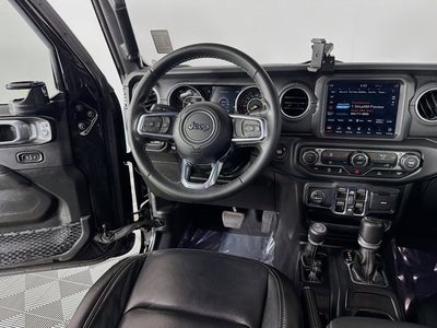 2022 Jeep Gladiator Overland