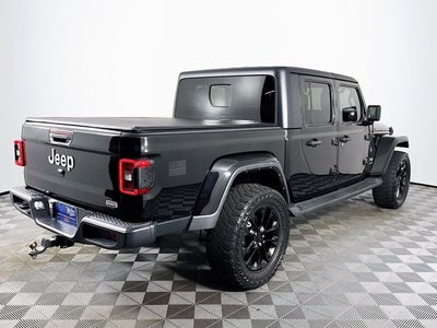 2022 Jeep Gladiator Overland