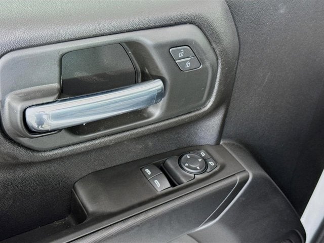 2025 GMC Sierra 2500HD Pro