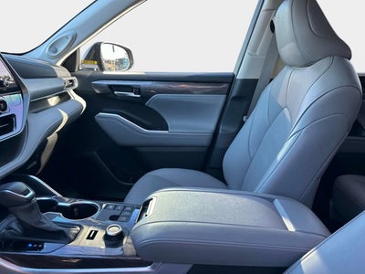 2025 Toyota Highlander Limited