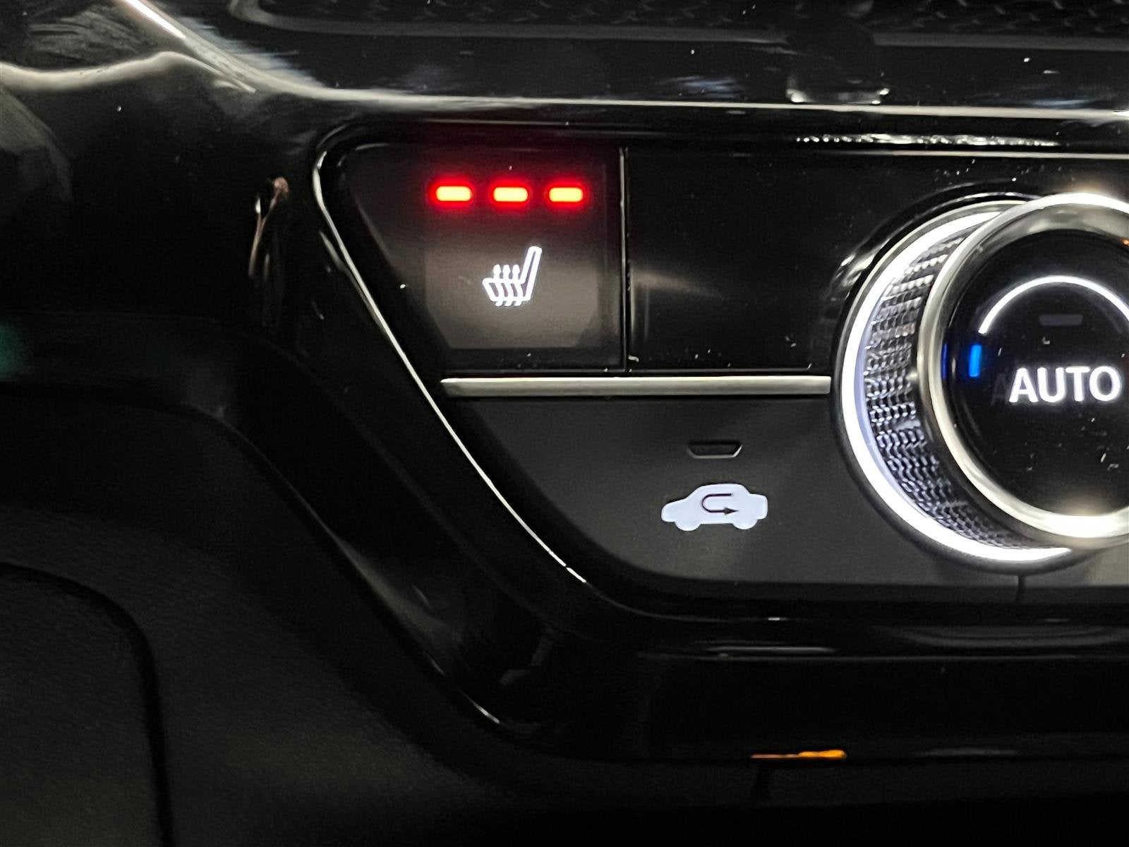 2026 Honda Civic Hatchback Hybrid Sport CVT