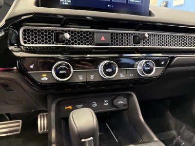 2026 Honda Civic Hatchback Hybrid Sport Touring CVT