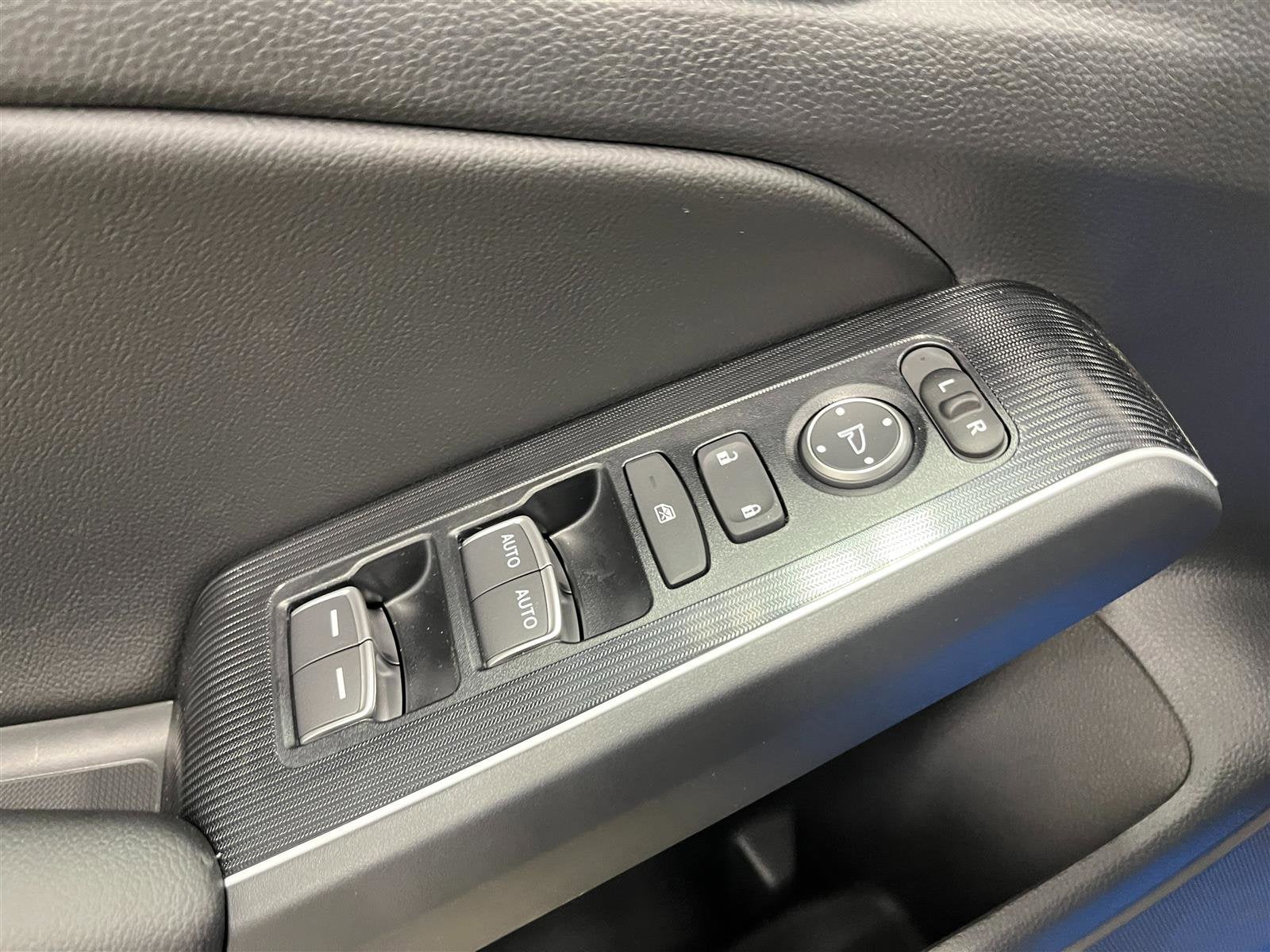 2026 Honda Civic Hatchback Hybrid Sport Touring CVT