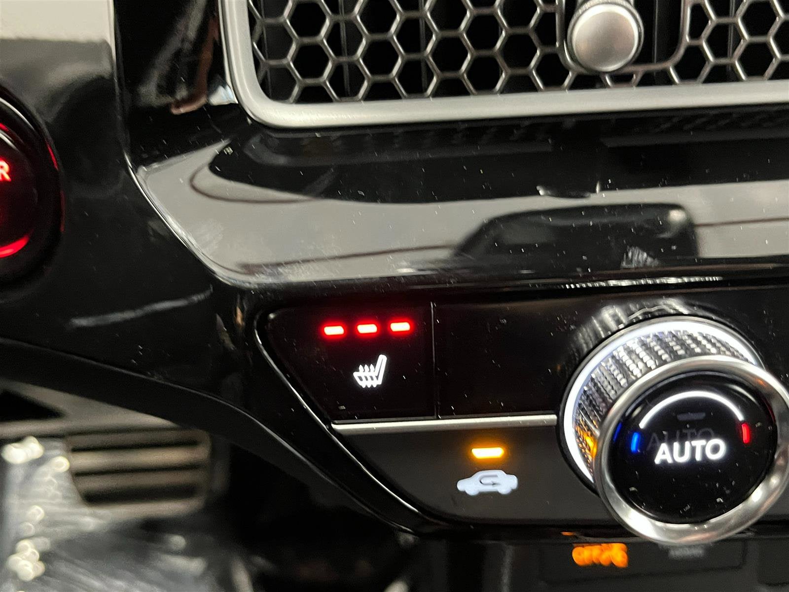 2026 Honda Civic Hatchback Hybrid Sport Touring CVT