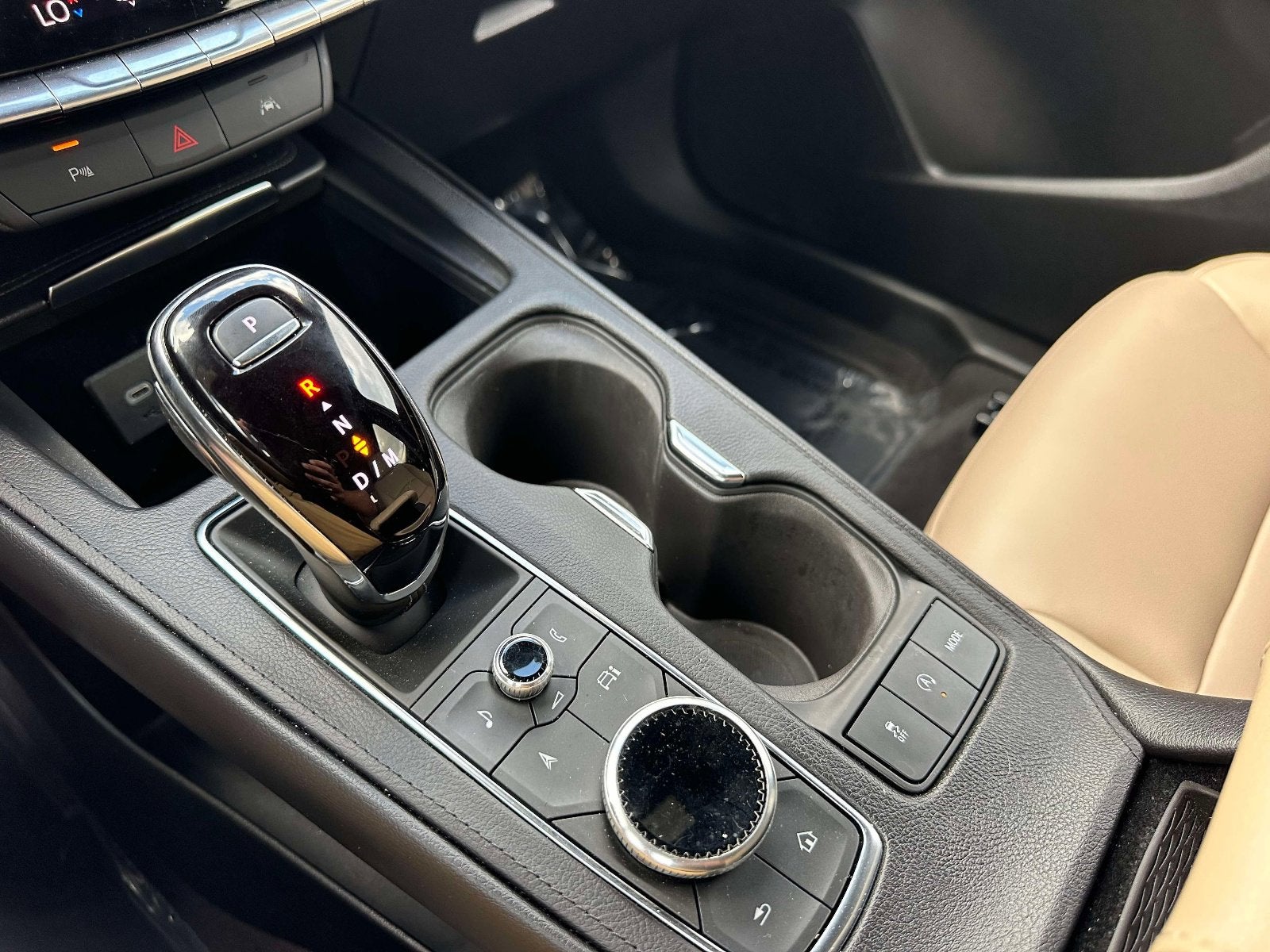 2024 Cadillac XT4 FWD Luxury