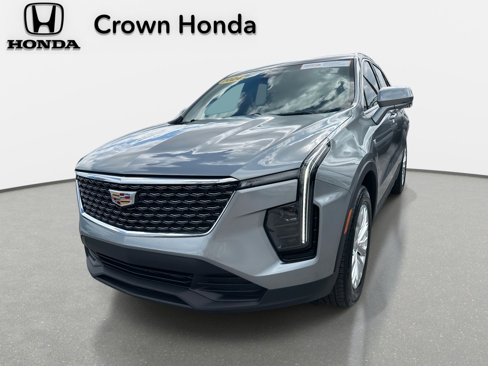 2024 Cadillac XT4 FWD Luxury