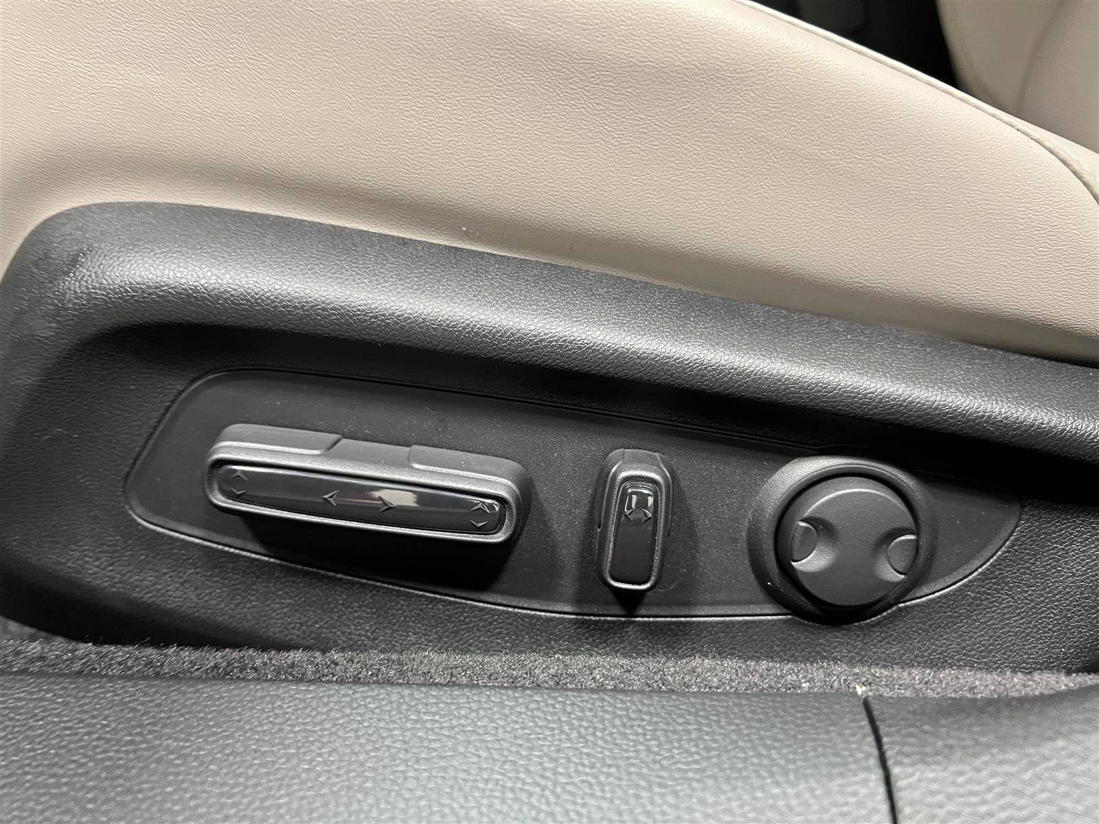 2025 Honda Accord Hybrid EX-L Sedan