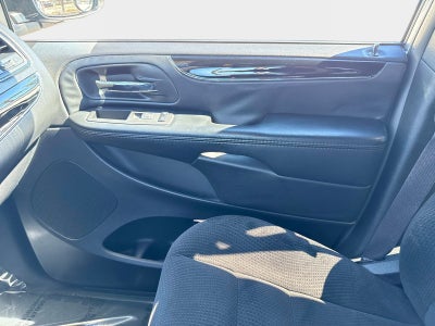 2019 Dodge Grand Caravan SE 35th Anniversary Edition