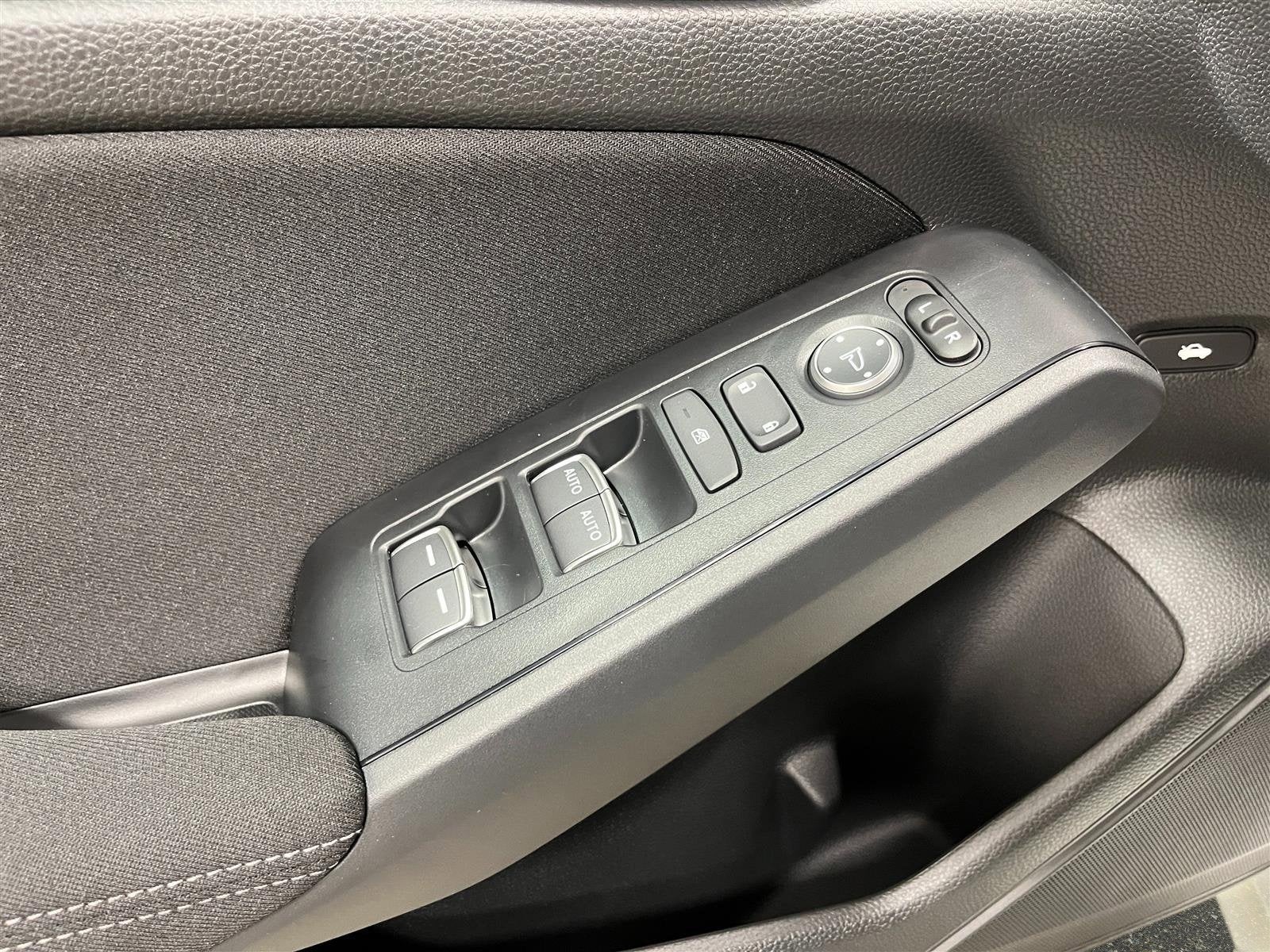 2025 Honda Civic Hybrid Sport CVT