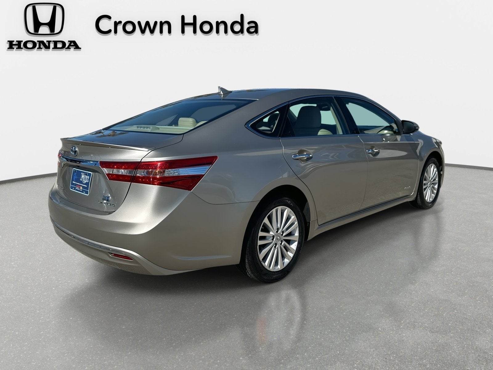 2015 Toyota Avalon Hybrid XLE Premium