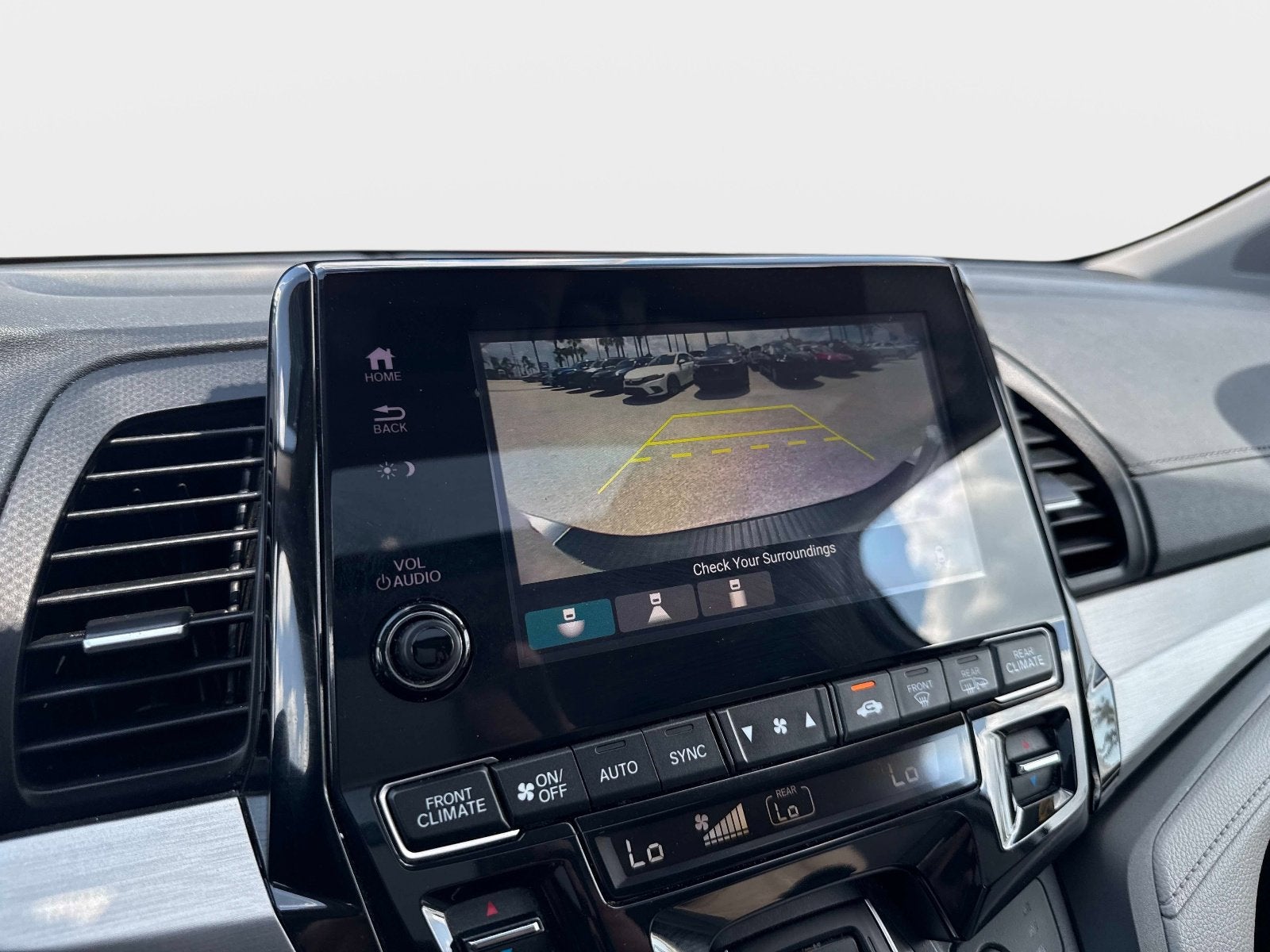 2024 Honda Odyssey EX-L - Photo 21