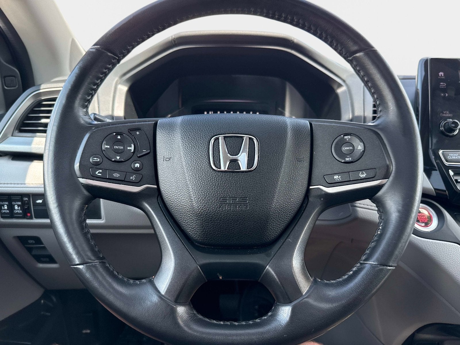 2024 Honda Odyssey EX-L - Photo 23