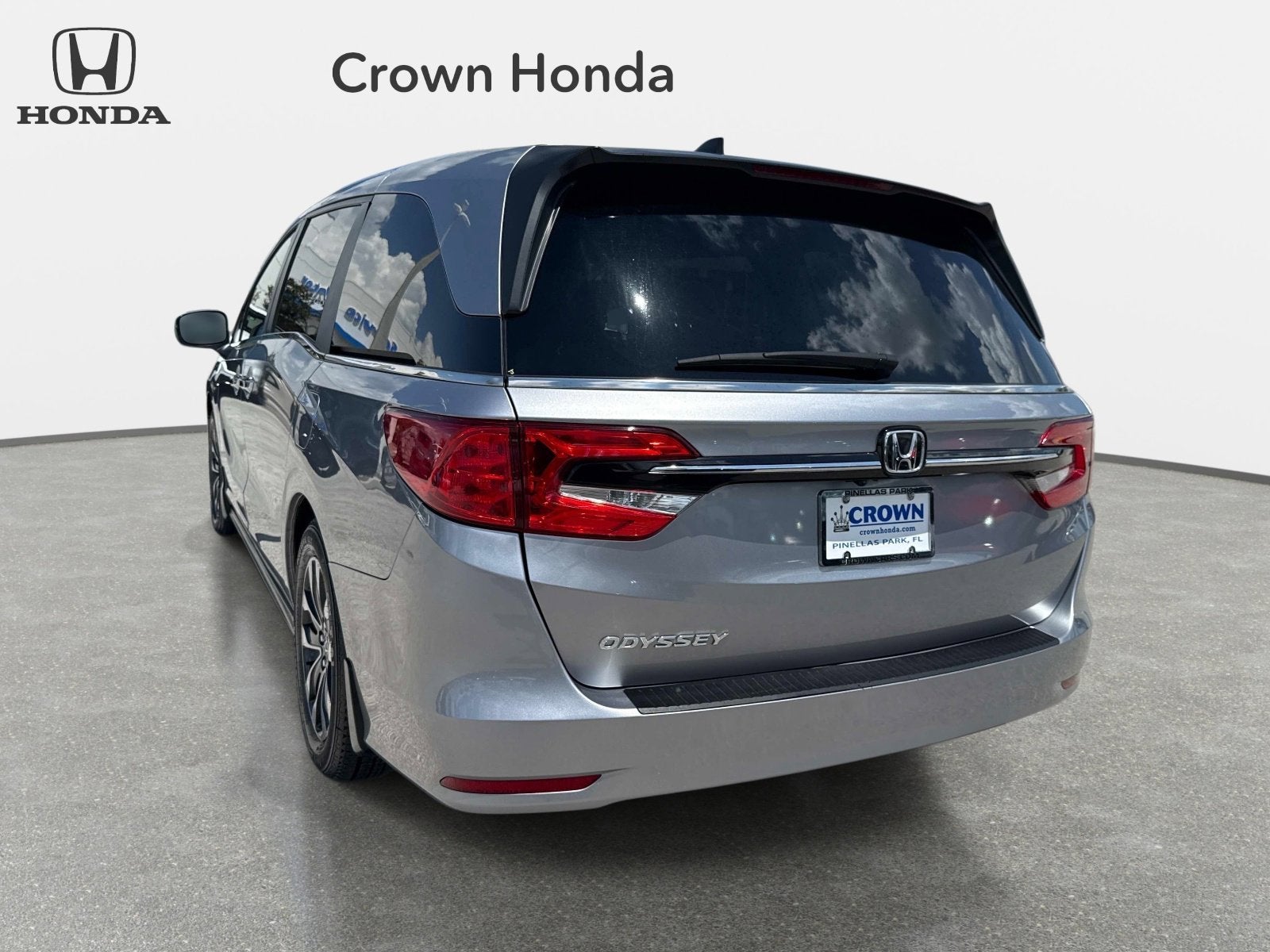2024 Honda Odyssey EX-L - Photo 8