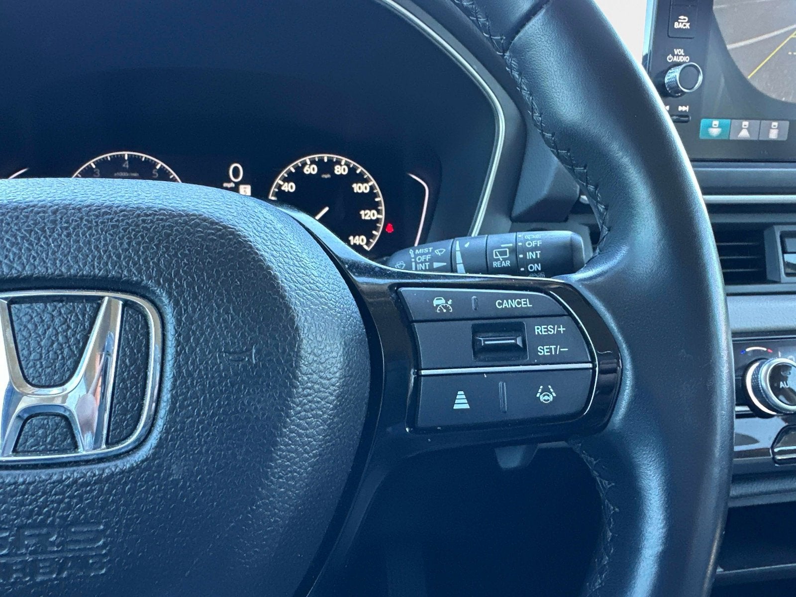 2023 Honda Pilot EX-L 8 Passenger