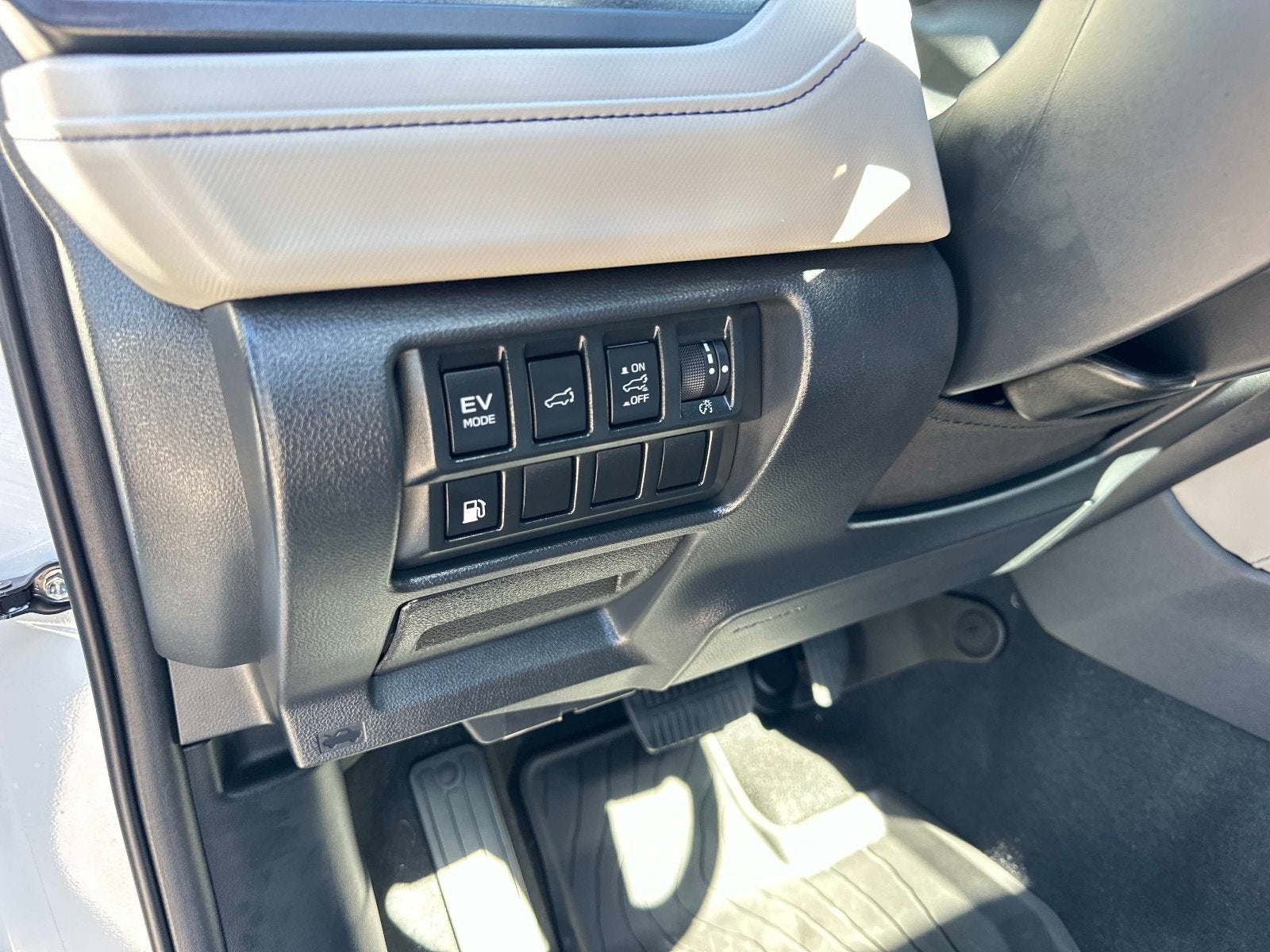 2025 Subaru Forester Premium Hybrid