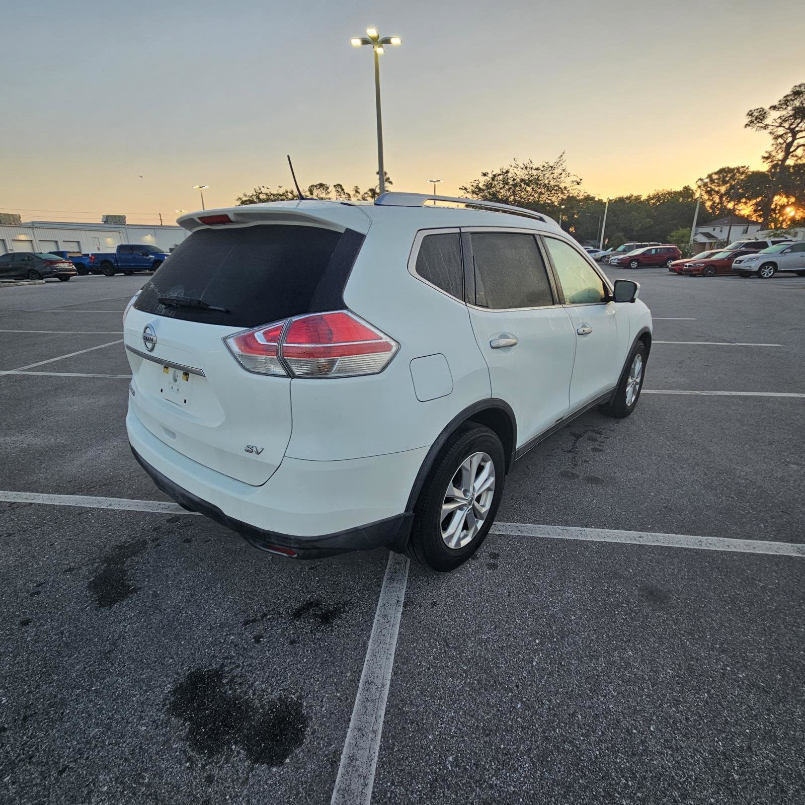 2016 Nissan Rogue SV