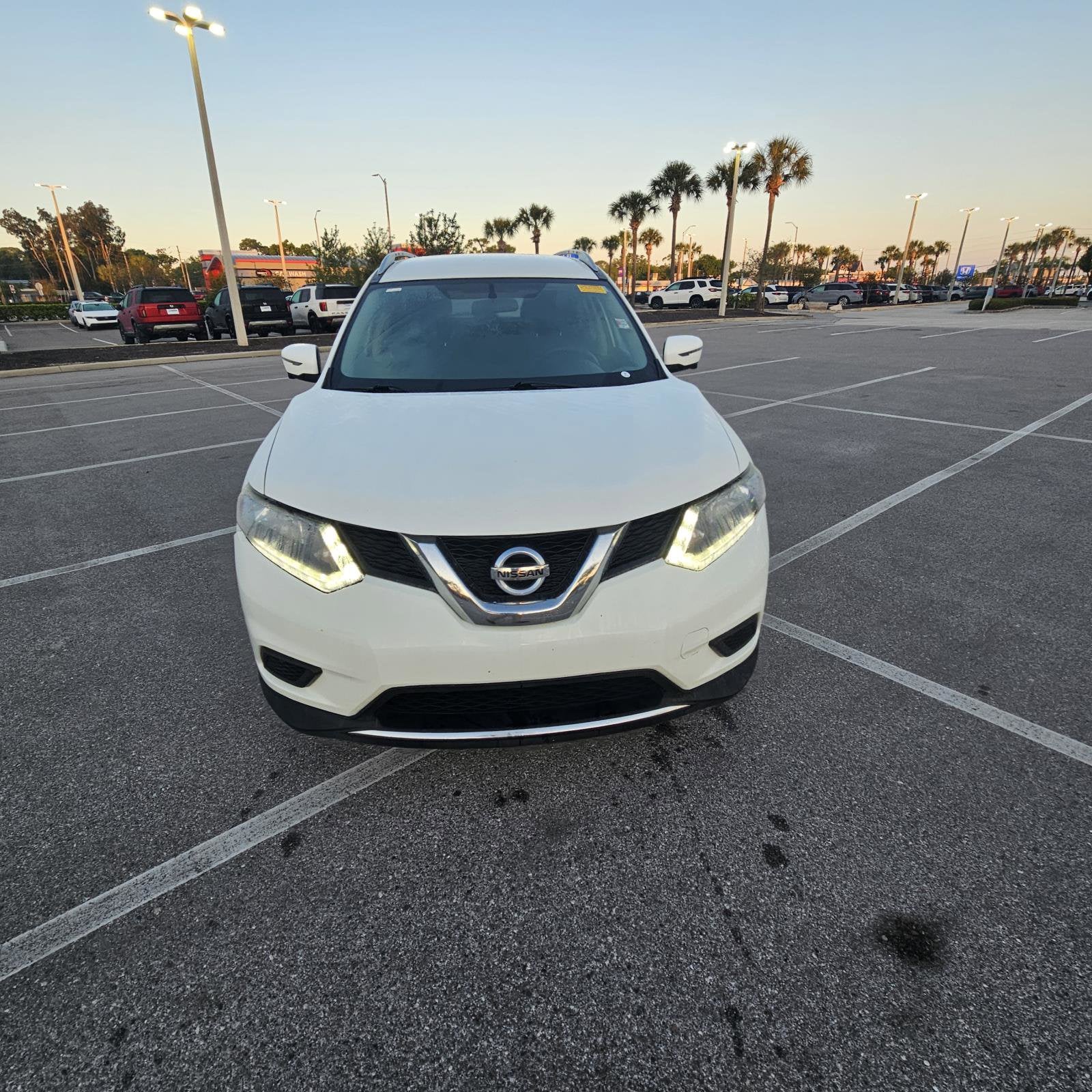 2016 Nissan Rogue SV
