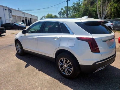 2022 Cadillac XT5 Premium Luxury