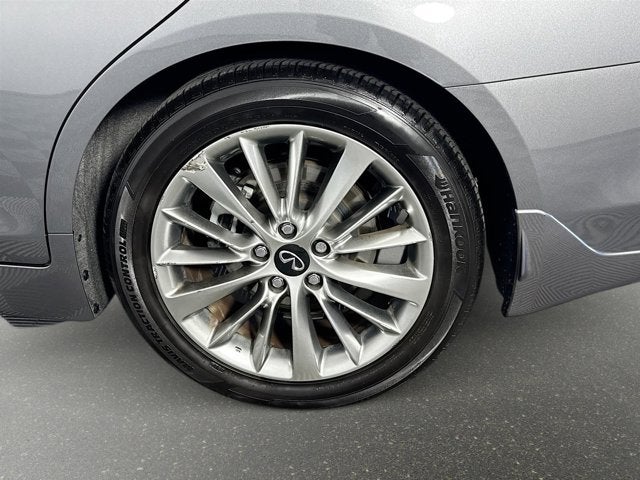 2022 INFINITI Q50 LUXE