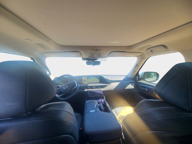 2025 INFINITI QX80 SENSORY