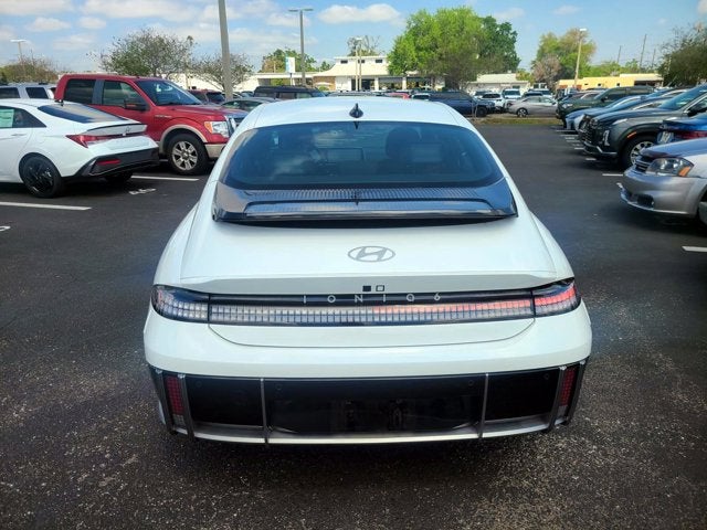2024 Hyundai IONIQ 6 SE