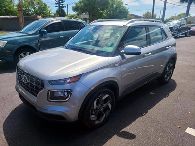 2023 Hyundai Venue SEL