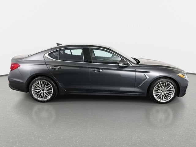 2021 Genesis G70 2.0T