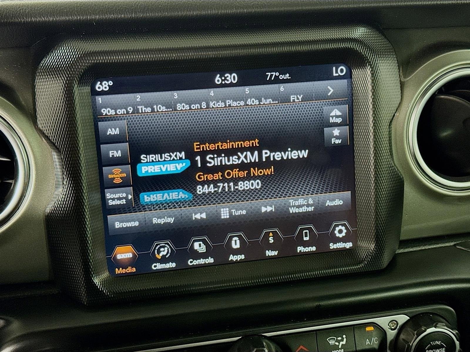 2023 Jeep Gladiator Overland