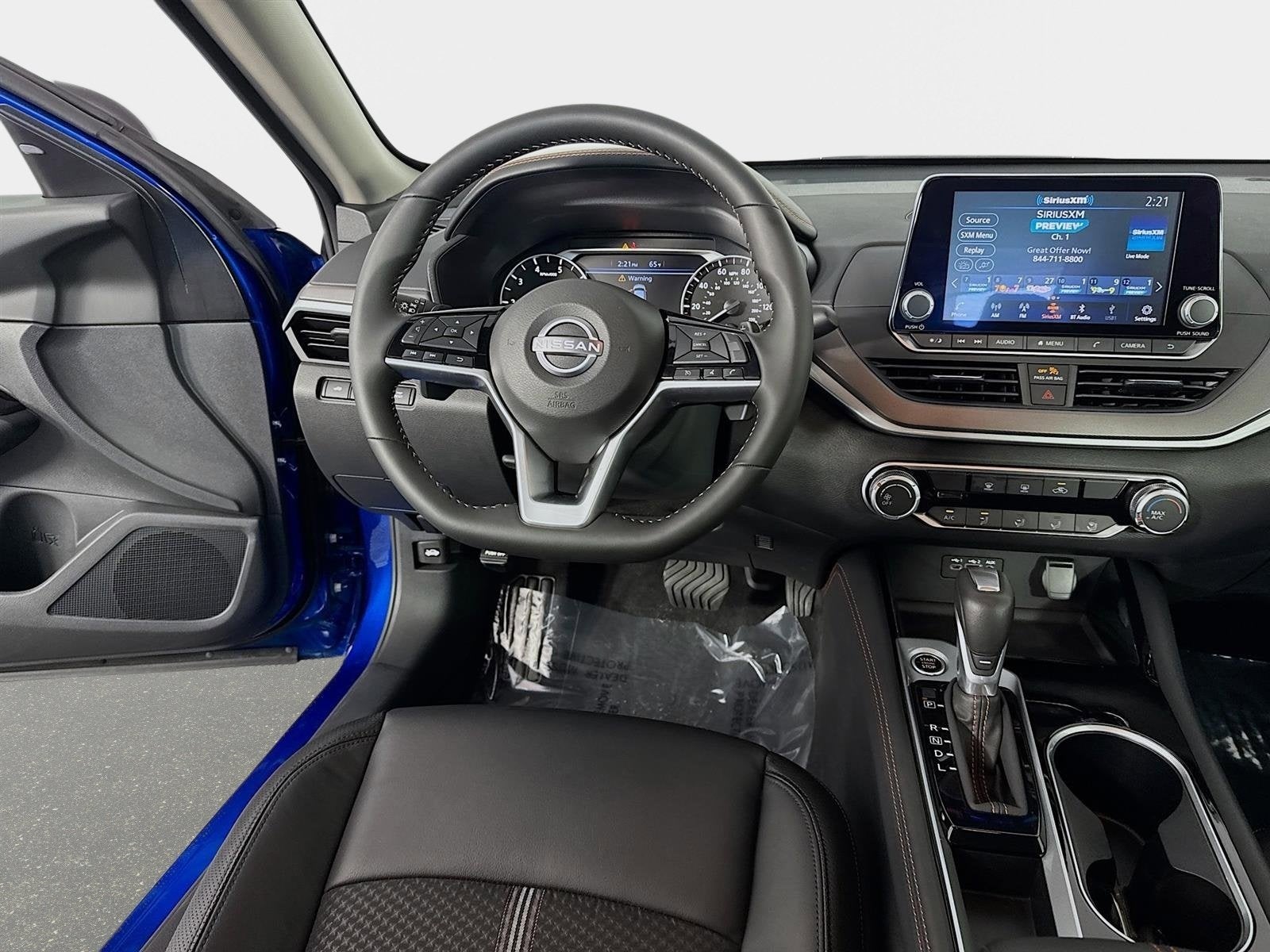 2025 Nissan Altima SR