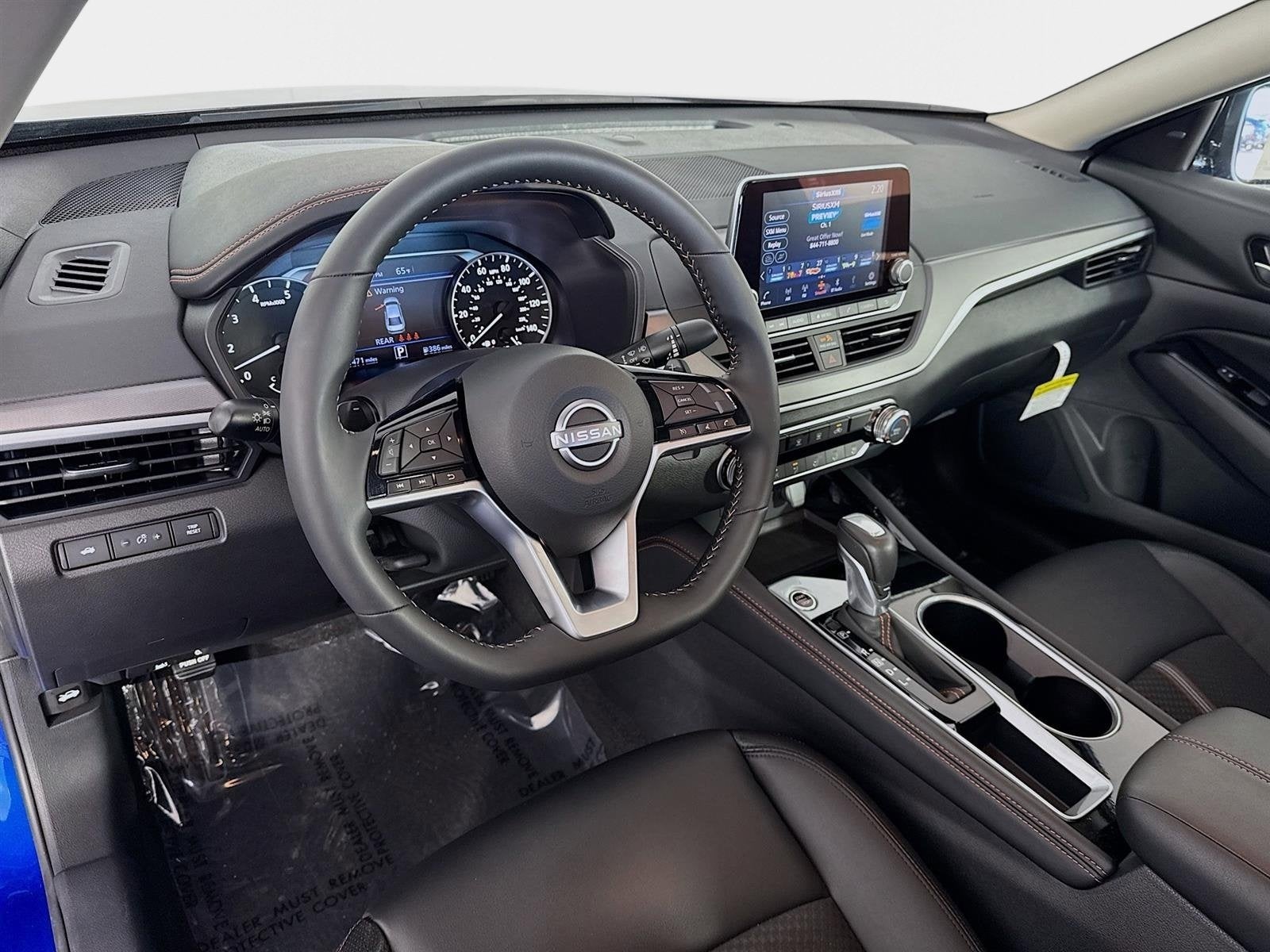 2025 Nissan Altima SR