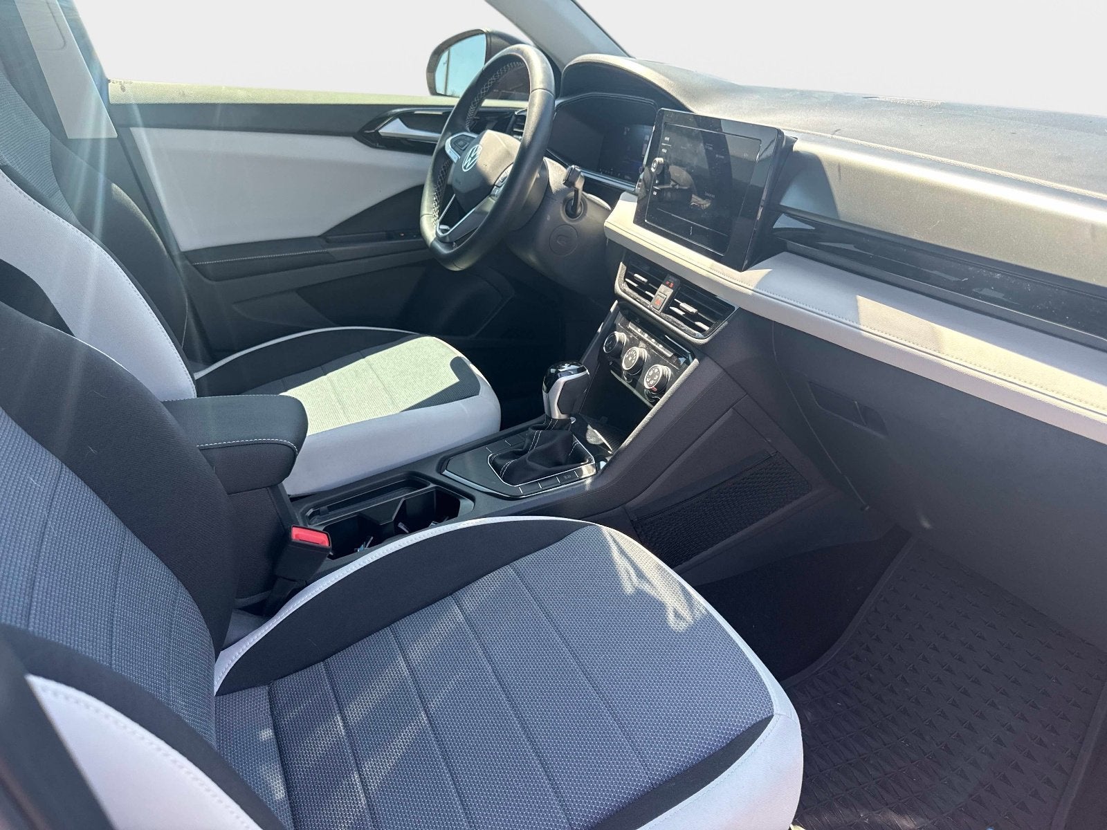 2025 Volkswagen Taos S