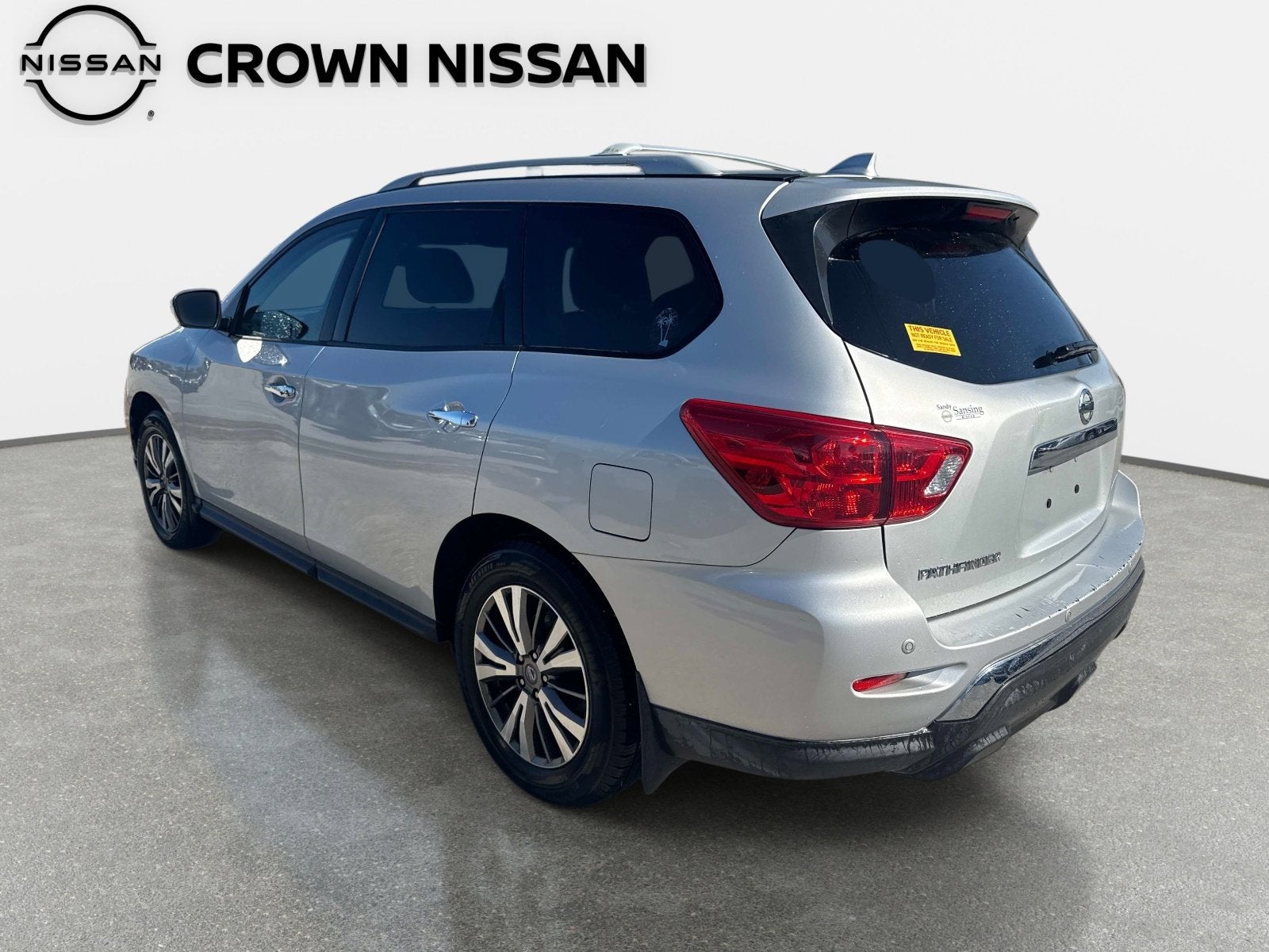 2019 Nissan Pathfinder S