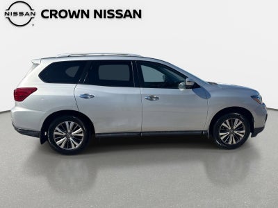 2019 Nissan Pathfinder S